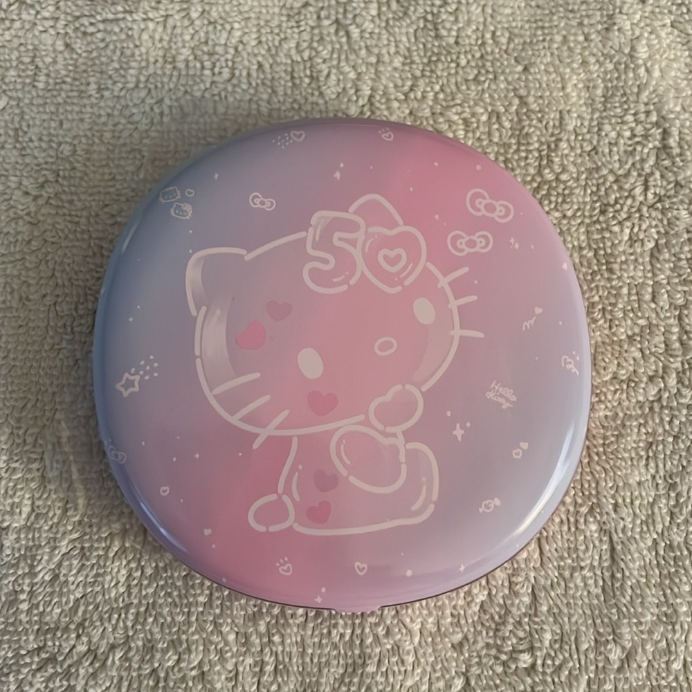 Impressions Hello Kitty Pink LED Mirror - Picture 5 of 7